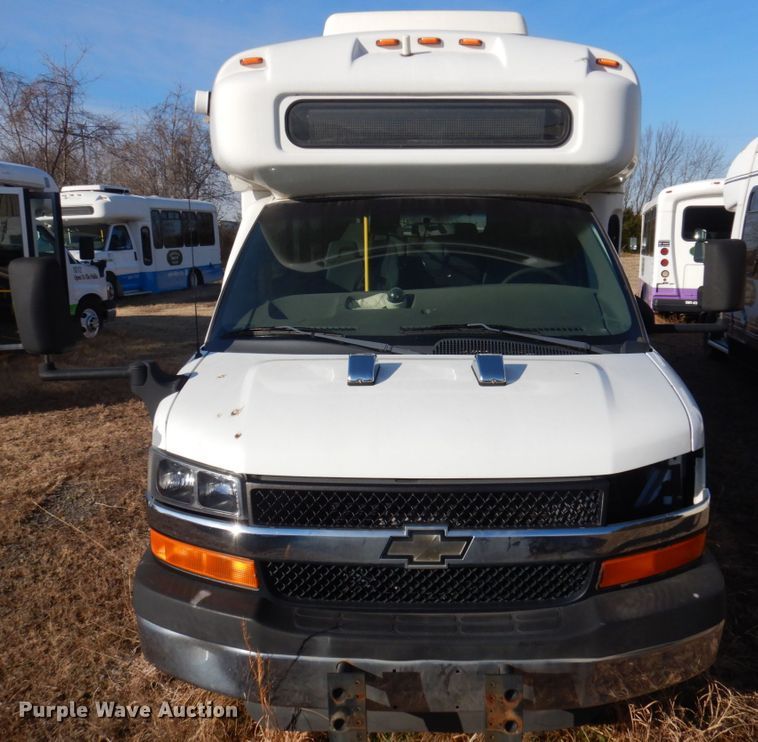 image for item HW9856 2010 Chevrolet Express  shuttle bus