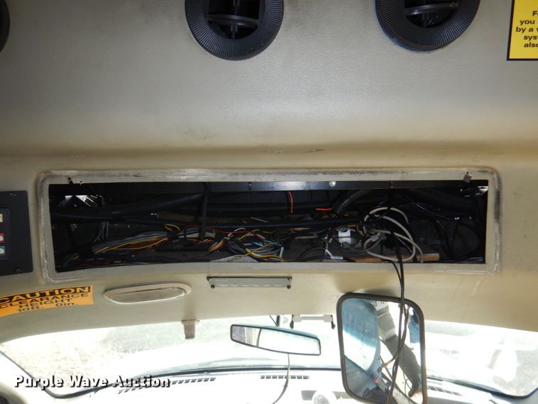 image for item HW9856 2010 Chevrolet Express  shuttle bus