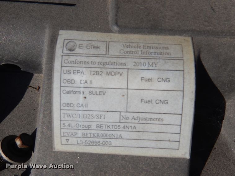 image for item HW9856 2010 Chevrolet Express  shuttle bus