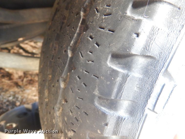 image for item HW9856 2010 Chevrolet Express  shuttle bus