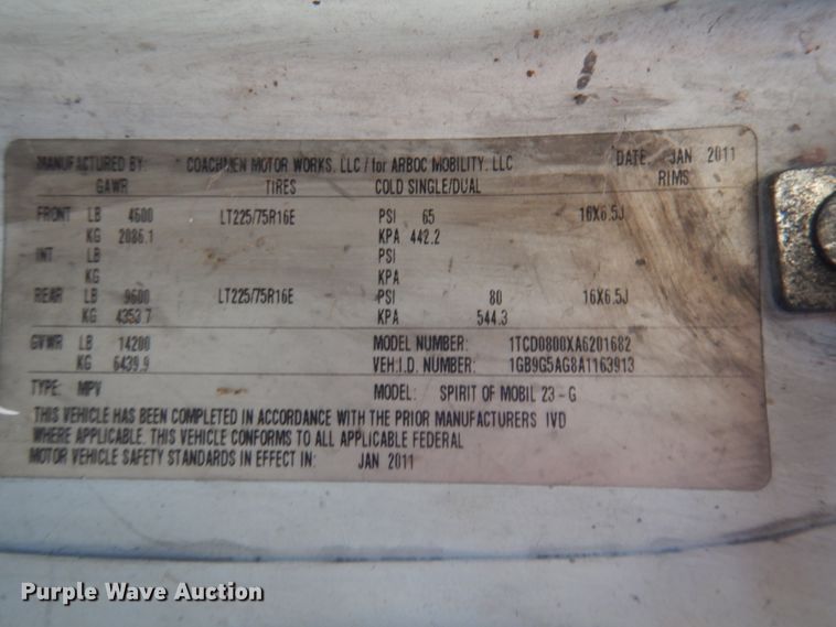 image for item HW9856 2010 Chevrolet Express  shuttle bus