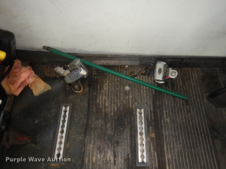 image for item HW9857 2000 Chevrolet Express  shuttle bus