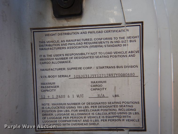 image for item HW9857 2000 Chevrolet Express  shuttle bus