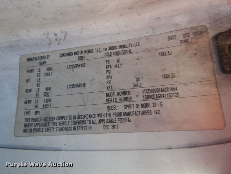 image for item HW9859 2010 Chevrolet Express  shuttle bus