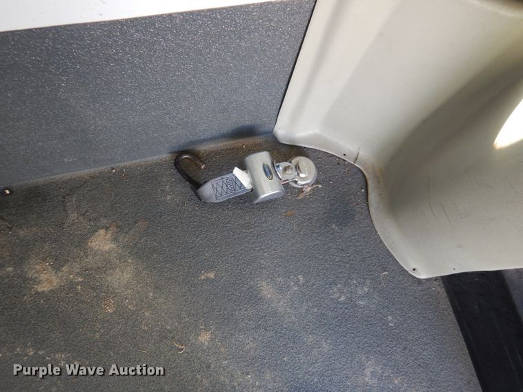 image for item HW9860 2010 Chevrolet Express  shuttle bus