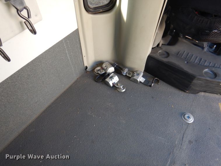 image for item HW9862 2010 Chevrolet Express  shuttle bus