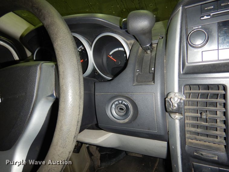 image for item HW9867 2010 Dodge Grand Caravan  van