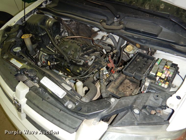 image for item HW9867 2010 Dodge Grand Caravan  van