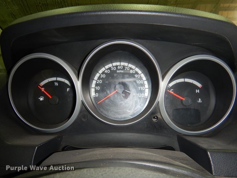 image for item HW9868 2010 Dodge Grand Caravan  van