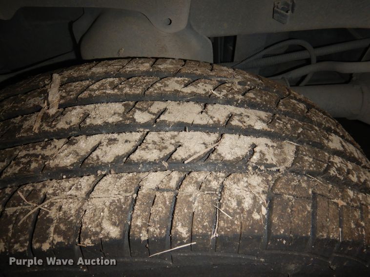 image for item HW9868 2010 Dodge Grand Caravan  van