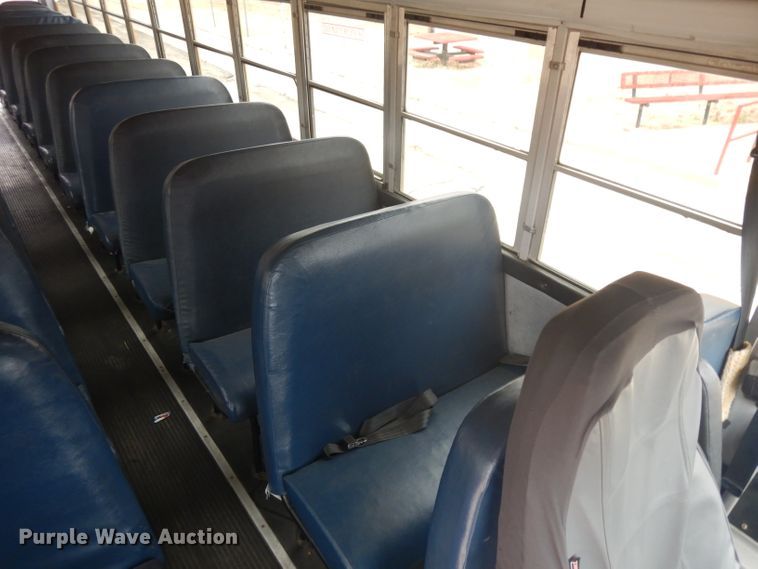 image for item IG9204 2005 Thomas  school bus