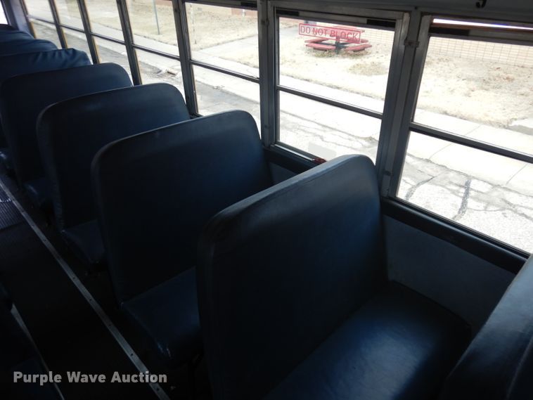 image for item IG9204 2005 Thomas  school bus