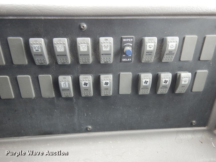 image for item IG9205 2005 Thomas  school bus