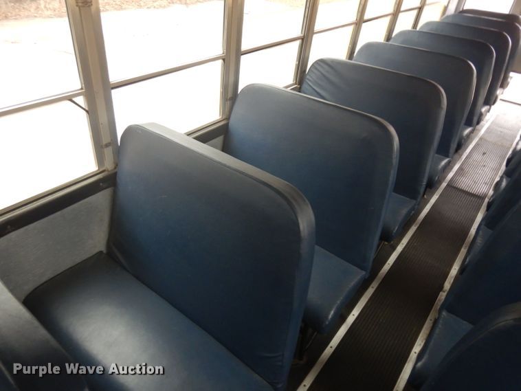 image for item IG9205 2005 Thomas  school bus