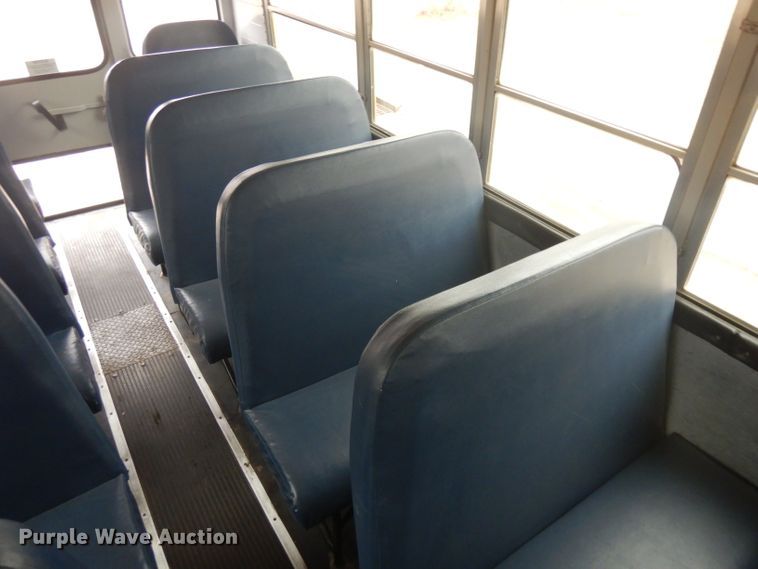 image for item IG9205 2005 Thomas  school bus