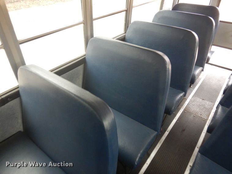 image for item IG9205 2005 Thomas  school bus