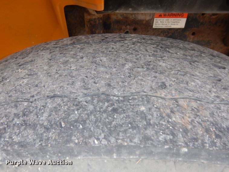 image for item IG9205 2005 Thomas  school bus