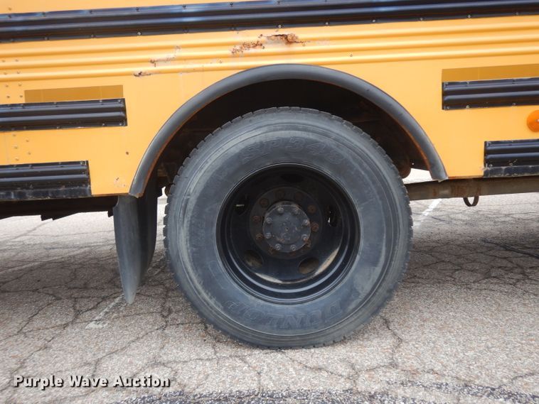 image for item IG9205 2005 Thomas  school bus