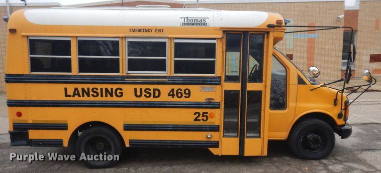 image for item IG9206 2002 Thomas  school bus