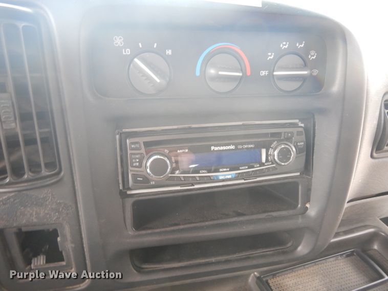 image for item IG9206 2002 Thomas  school bus