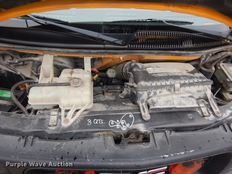 image for item IG9206 2002 Thomas  school bus