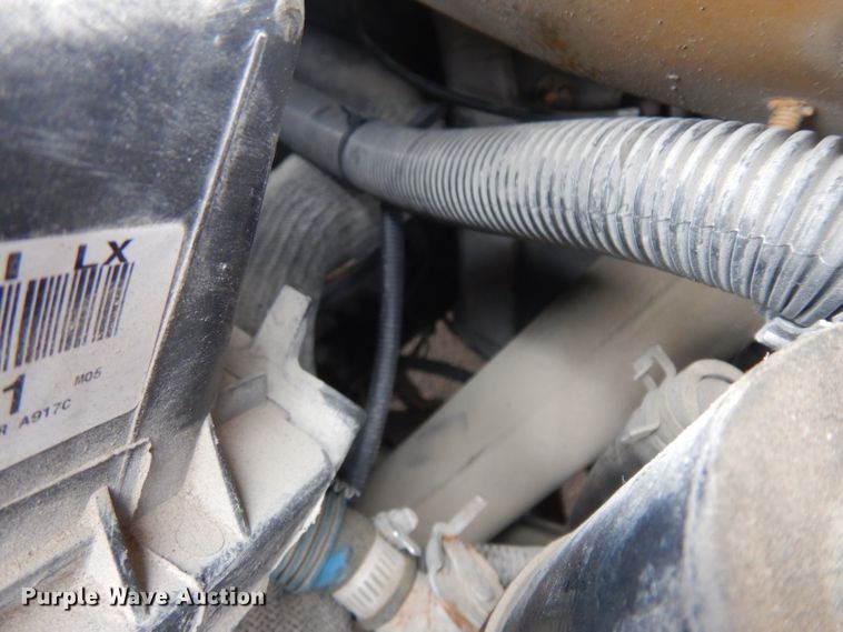 image for item IG9206 2002 Thomas  school bus