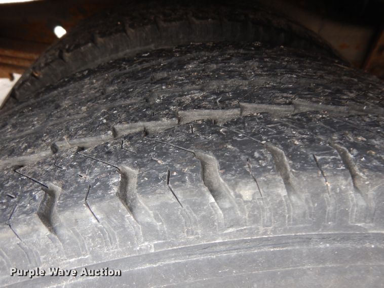 image for item IG9206 2002 Thomas  school bus