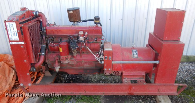 image for item IG9223 International Harvester UB-220  generator set