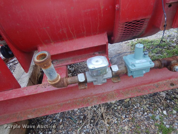 image for item IG9223 International Harvester UB-220  generator set