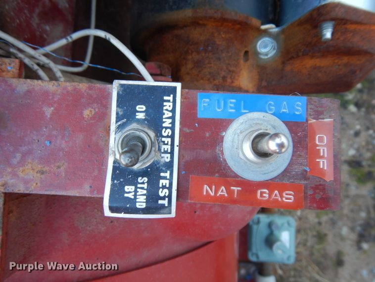 image for item IG9223 International Harvester UB-220  generator set