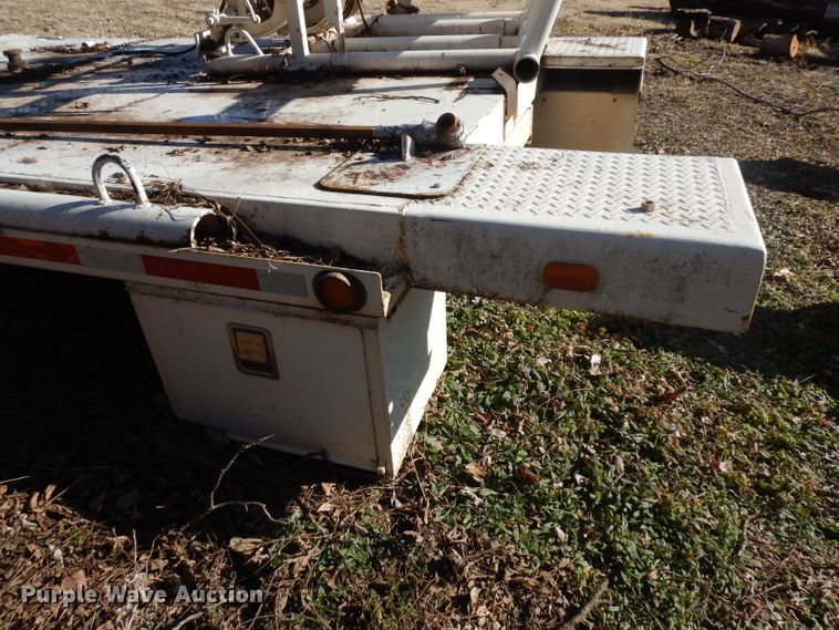 image for item IG9224 Leland winch bed