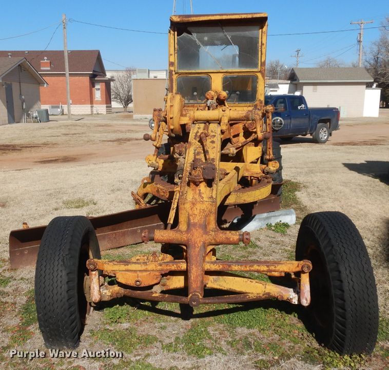 image for item IG9225 Caterpillar 212  rigid frame motor grader
