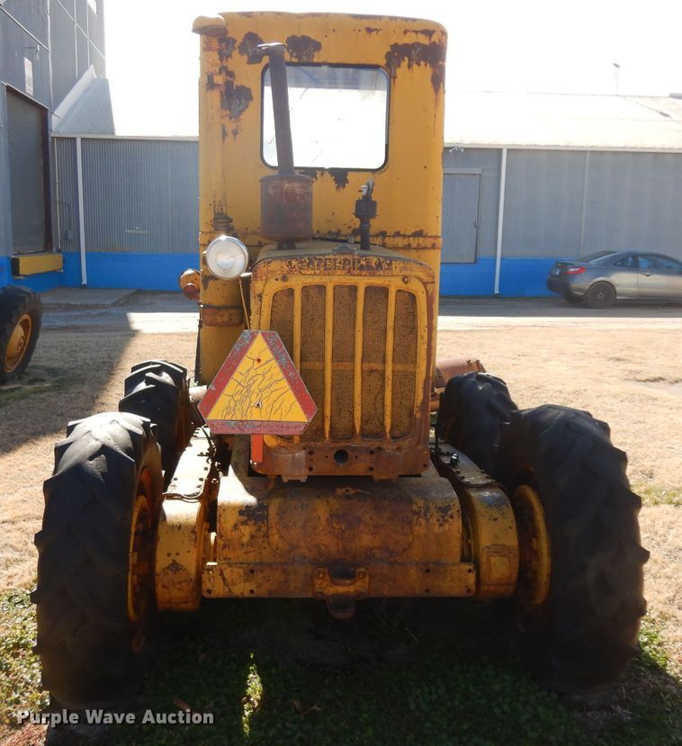 image for item IG9225 Caterpillar 212  rigid frame motor grader