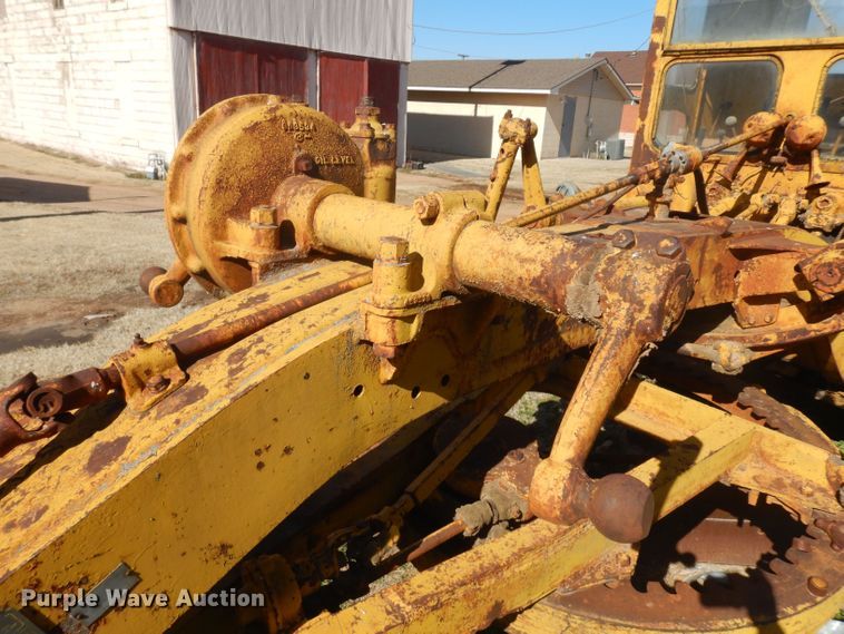 image for item IG9225 Caterpillar 212  rigid frame motor grader