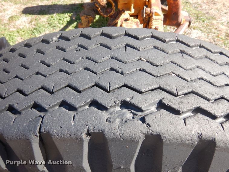 image for item IG9225 Caterpillar 212  rigid frame motor grader