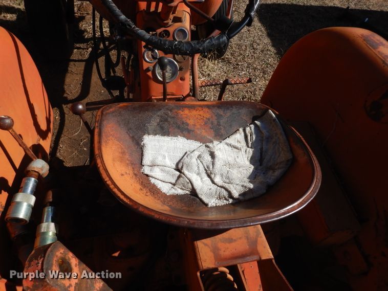 image for item IG9226 1959 Allis-Chalmers D17  tractor