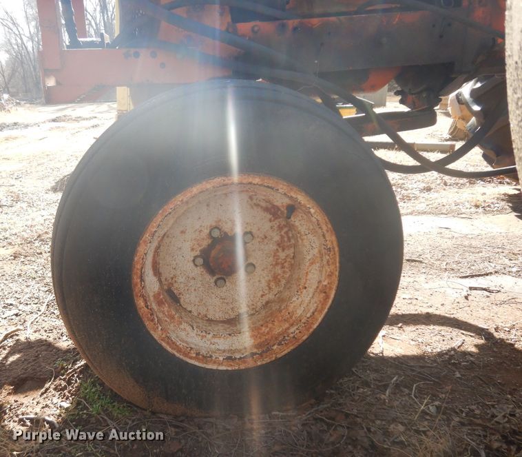 image for item IG9226 1959 Allis-Chalmers D17  tractor