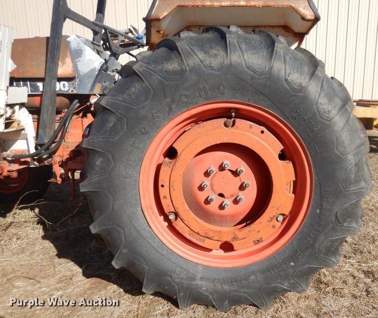 image for item IG9231 1981 Case 1290  tractor