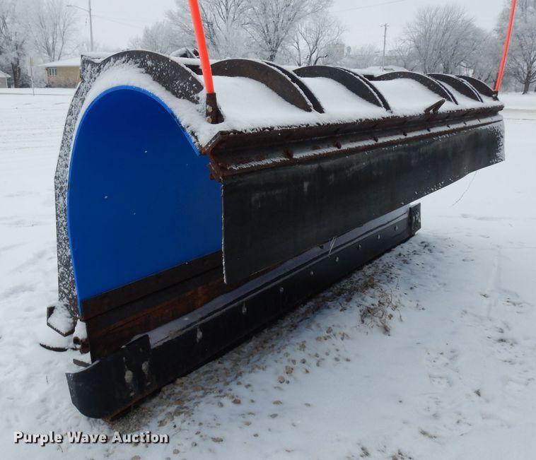 image for item IP9000 2008 Wausau-Everest HSP4210H skid steer snow plow