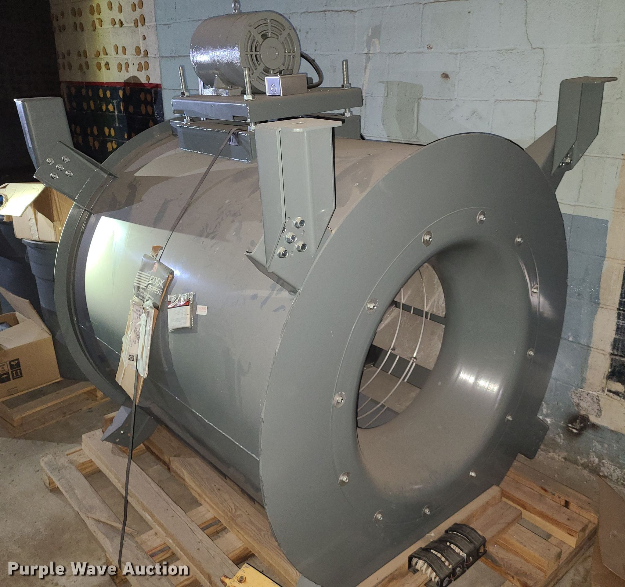 Exhaust fan in Kansas City, MO Item FW9711 sold Purple Wave