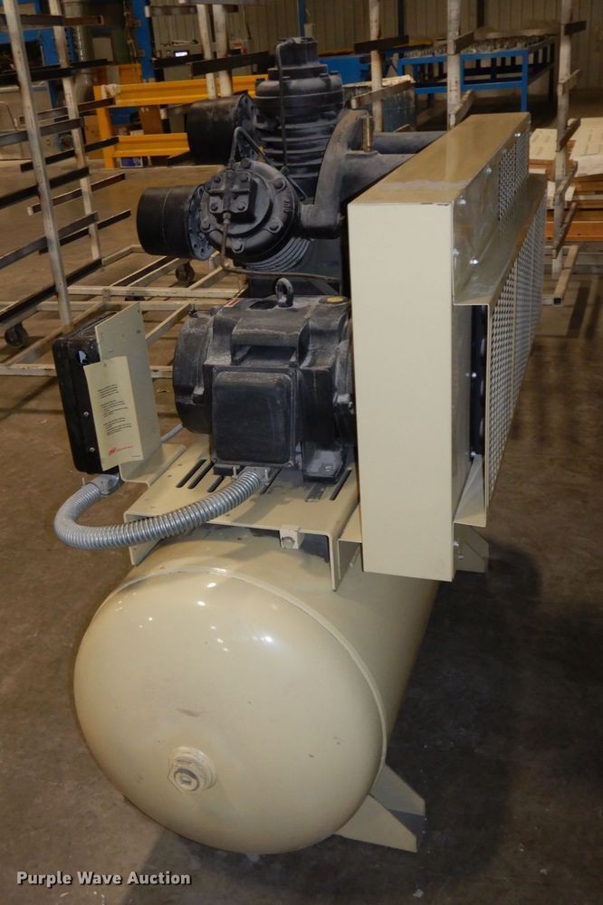 image for item DF6417 Ingersoll Rand 15TE15  air compressor