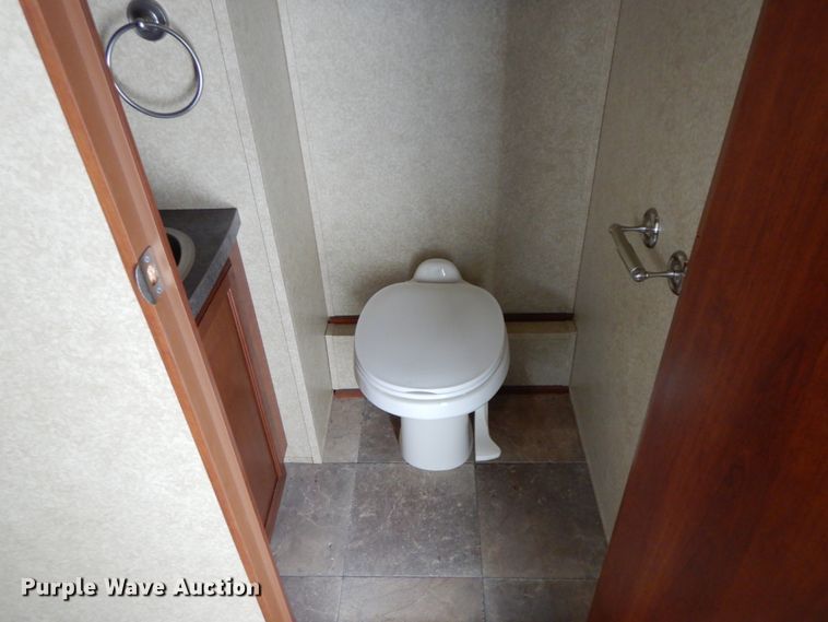 image for item DF6426 2013 Forest River XLR Nitro  camper