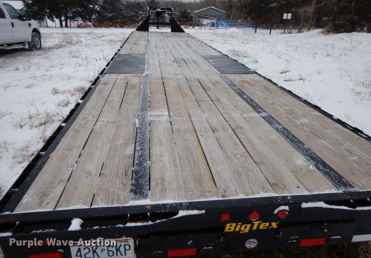 image for item DF6427 2019 Big-Tex 25GN-40 equipment trailer