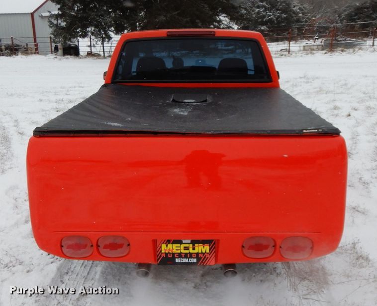 image for item DF6429 1991 Chevrolet S10  pickup truck