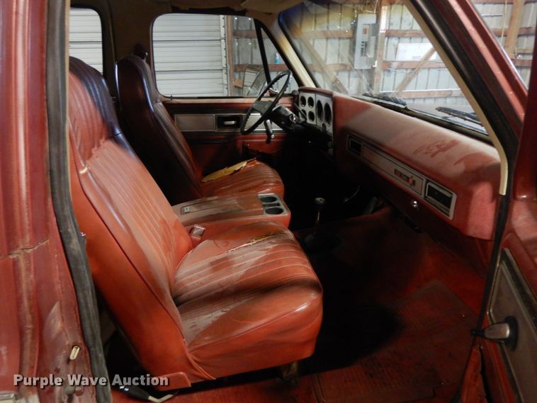 image for item DF6433 1978 GMC Jimmy  SUV