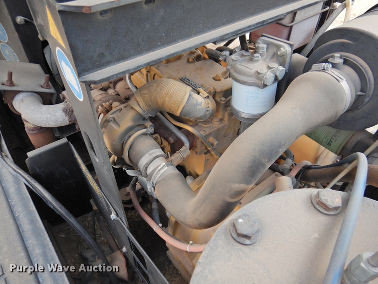 image for item DG1632 2011 Sullair 185 DPQ CA3  air compressor