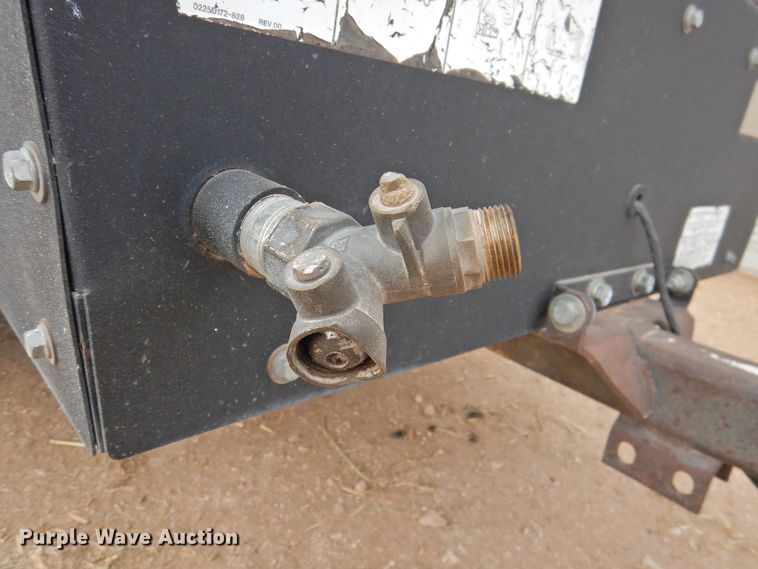 image for item DG1633 2010 Sullair 185 DPQ CA3  air compressor