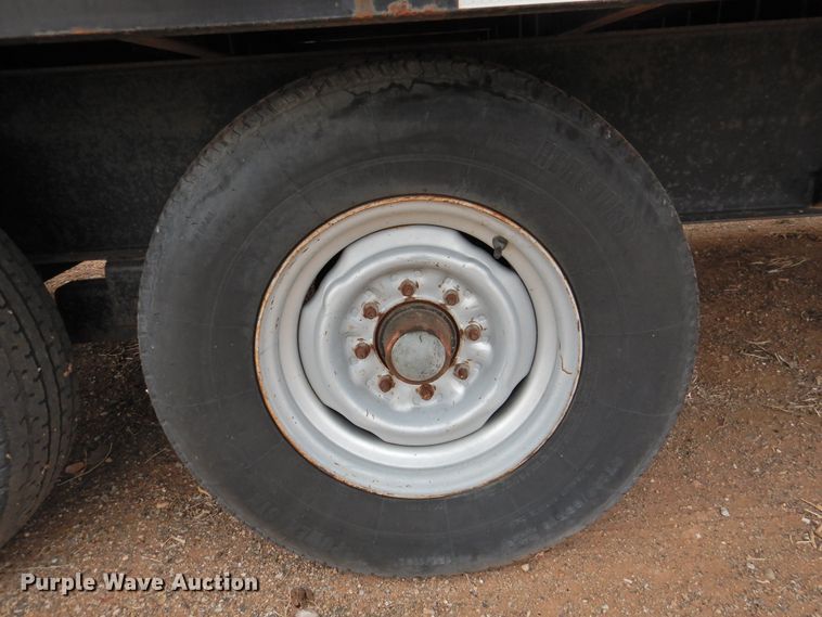 image for item DG1646 1998 PJ Trailers 24GN  equipment trailer