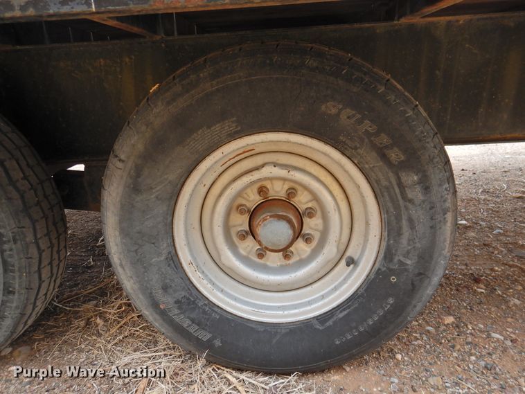 image for item DG1646 1998 PJ Trailers 24GN  equipment trailer