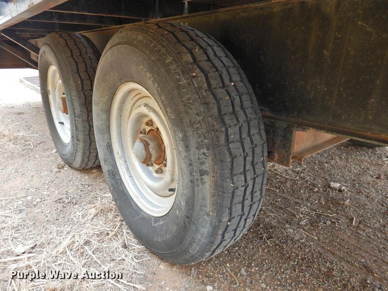 image for item DG1646 1998 PJ Trailers 24GN  equipment trailer